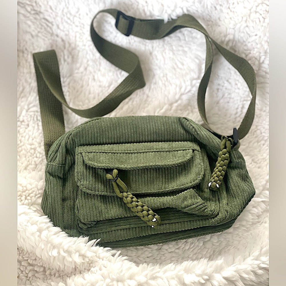 Green cross body bag